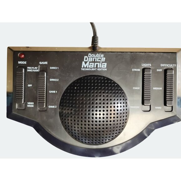 Double Dance Mania Techno Light Dance Mat With RCA Cables & Control Console - Picture 3 of 5